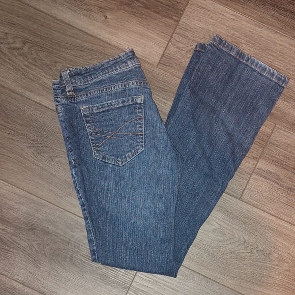 Aeropostale Denim - Aeropostale Chelsea Bootcut 3/4 Short Blue Jeans